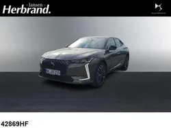 Platinium grau metallic Gebraucht 2025 DS Automobiles DS4 Limousine | 31.890 € (Fairer Preis)