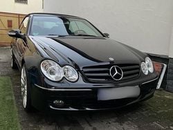 Schwarz Gebraucht 2005 Mercedes CLK350 Cabrio | 14.500 € (Teuer)