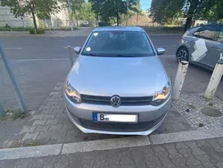 Silber Gebraucht 2010 VW Polo Kleinwagen | 8.800 € (Fairer Preis)