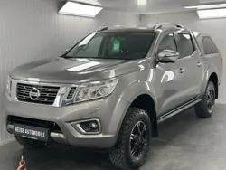 Grau Gebraucht 2018 Nissan Navara Tekna Abholung | 24.950 € (Fairer Preis)