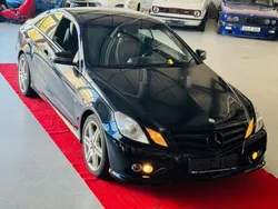 Schwarz Gebraucht 2010 Mercedes E250 AMG line Coupé | 12.950 € (Fairer Preis)