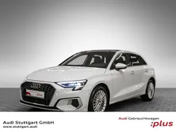 Weiß Gebraucht 2022 Audi A3 Sportback Advanced Limousine | 21.320 € (Superpreis)