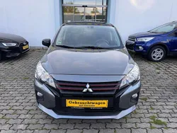 Grau (metallic) Gebraucht 2021 Mitsubishi Space Star Spirit Kleinwagen | 9.900 € (Fairer Preis)