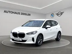 Alpinweiß uni Gebraucht 2024 BMW 216 Active Tourer Van / Kleinbus | 26.860 € (Guter Preis)