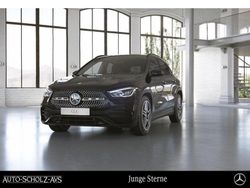 Metalliclack kosmosschwarz Gebraucht 2023 Mercedes GLA200 AMG SUV | 38.990 € (Etwas zu teuer)