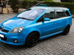 Blau Gebraucht 2006 Opel Zafira OPC Van / Kleinbus | 2.200 € (Superpreis)