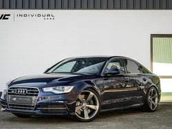 Blau Gebraucht 2013 Audi RS5 Sport Limousine | 31.950 €