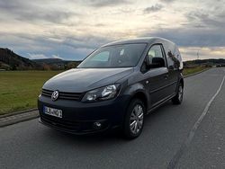 Grau Gebraucht 2015 VW Caddy Van / Kleinbus | 13.499 € (Fairer Preis)