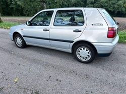 Silber Gebraucht 1996 VW Golf III Limousine | 2.800 € (Guter Preis)