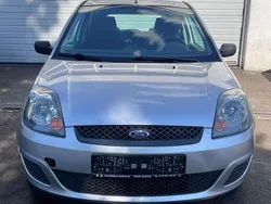 Polarsilber metallic Gebraucht 2007 Ford Fiesta Fun X Kleinwagen | 2.500 € (Fairer Preis)