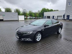 Schwarz Gebraucht 2018 Opel Insignia Business Innovation Kleinwagen | 12.500 € (Guter Preis)