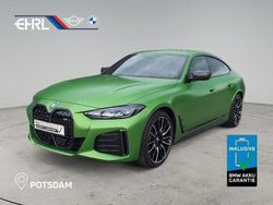 Grün Gebraucht 2024 BMW i4 Shadowline Limousine | 59.990 € (Etwas zu teuer)