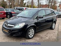 Schwarz Gebraucht 2012 Opel Zafira Van / Kleinbus | 6.100 € (Fairer Preis)
