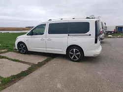 Weiß Gebraucht 2021 VW Caddy Maxi Style Van / Kleinbus | 32.000 € (Etwas zu teuer)