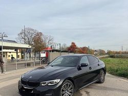 Schwarz Gebraucht 2020 BMW 320 M Sport Limousine | 25.700 € (Fairer Preis)