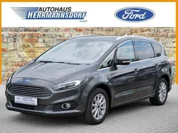 Magneticgrau (metallic) Gebraucht 2019 Ford S-MAX Titanium Van / Kleinbus | 23.900 € (Fairer Preis)