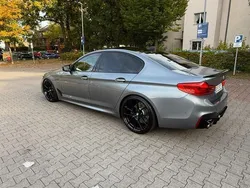 Blau Gebraucht 2017 BMW 530e iPerformance Limousine | 36.000 €