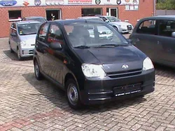 Schwarz Gebraucht 2006 Daihatsu Cuore Plus Kleinwagen | 3.890 € (Teuer)