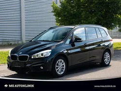 Schwarz Gebraucht 2016 BMW 218 Sport Line Kombi | 8.999 € (Superpreis)