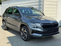 Stahlgrau Neu 2025 Skoda Karoq SportLine SUV | 39.190 € (Guter Preis)