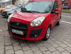 Rot Gebraucht 2011 Fiat Doblò Dynamic Van / Kleinbus | 2.999 € (Guter Preis)