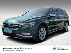 8v bottle green metallic (metallic) Gebraucht 2020 VW Passat Alltrack Kombi | 29.650 € (Superpreis)