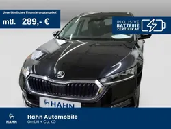 Schwarzmagic perleffekt met. Gebraucht 2022 Skoda Octavia Style Kombi | 22.930 € (Fairer Preis)