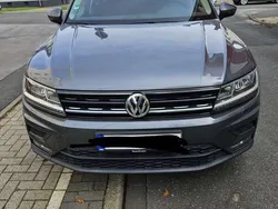 Grau Gebraucht 2019 VW Tiguan Trendline SUV | 19.900 € (Superpreis)