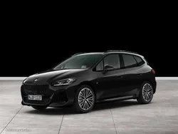Schwarz Gebraucht 2025 BMW 220 Active Tourer Van / Kleinbus | 39.304 €
