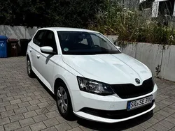 Weiß Gebraucht 2018 Skoda Fabia Cool Plus Limousine | 6.500 € (Guter Preis)