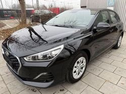 Schwarz Gebraucht 2018 Hyundai i30 Select Limousine | 9.900 € (Guter Preis)