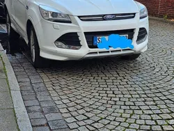 Weiß Gebraucht 2016 Ford Kuga Individual SUV | 6.350 € (Fairer Preis)