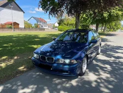 BMW 525