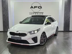 Weiß Gebraucht 2019 Kia ProCeed GT Kleinwagen | 17.995 € (Superpreis)