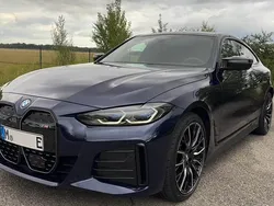 Blau Gebraucht 2024 BMW i4 Shadowline Limousine | 56.900 € (Etwas zu teuer)