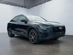 Orcaschwarz metallic Gebraucht 2019 Audi Q8 Advanced SUV | 69.679 €