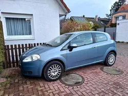Blau Gebraucht 2009 Fiat Grande Punto Dynamic Kleinwagen | 2.700 € (Fairer Preis)