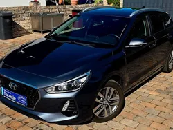 Grau Gebraucht 2017 Hyundai i30 Kombi | 11.799 € (Fairer Preis)