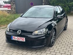 Schwarz Gebraucht 2016 VW Golf VII GTD Limousine | 16.995 € (Guter Preis)