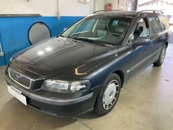 Dunkelgrau Gebraucht 2001 Volvo V70 Comfort Kombi | 5.990 €