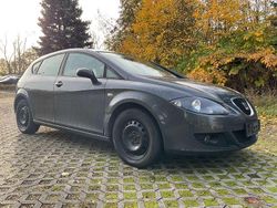 Grau Gebraucht 2008 Seat Leon Stylance Limousine | 1.950 € (Superpreis)