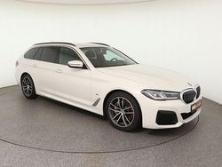 Weiß Gebraucht 2023 BMW 540 M Sport Kombi | 43.440 € (Superpreis)
