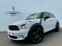 Weiß Gebraucht 2010 Mini One D Countryman SUV | 5.900 €