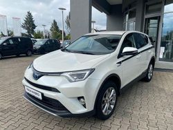 Weiß Gebraucht 2016 Toyota RAV4 Hybrid Edition-S SUV | 21.988 € (Fairer Preis)