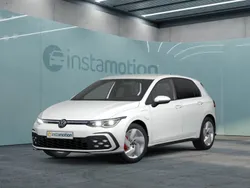Weiß Gebraucht 2022 VW Golf VIII Limousine | 26.170 € (Fairer Preis)