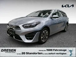 Silber Gebraucht 2024 Kia Ceed Sportswagon Spirit Kombi | 25.080 € (Guter Preis)
