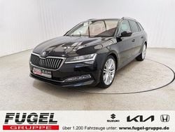 Schwarzmagic perleffekt Gebraucht 2021 Skoda Superb Style Kombi | 23.949 € (Superpreis)