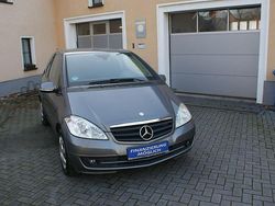 Silber Gebraucht 2010 Mercedes A160 Avantgarde Van / Kleinbus | 5.795 € (Fairer Preis)