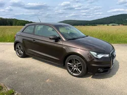 Braun Gebraucht 2011 Audi A1 S-Line Kleinwagen | 7.800 € (Fairer Preis)