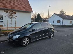 Schwarz Gebraucht 2008 Mercedes B200 Van / Kleinbus | 2.100 € (Guter Preis)